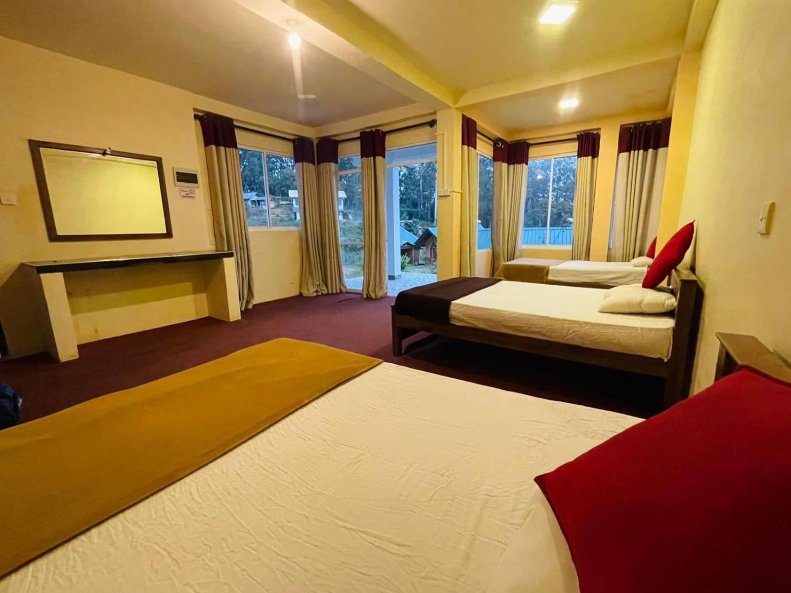 Wildwood Cottages Нувара Елия Екстериор снимка