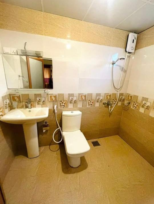 Wildwood Cottages Нувара Елия Екстериор снимка