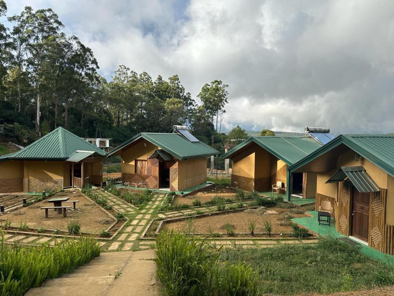 Wildwood Cottages Нувара Елия Екстериор снимка